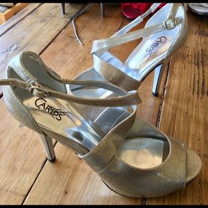 Carlos Santana heels